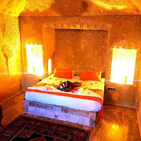 Cappadocia Cave House Hotel 3*