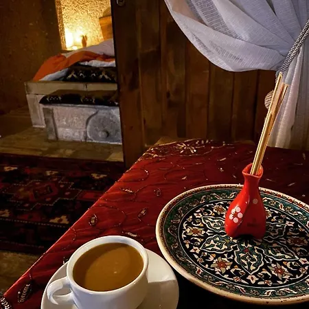 Cappadocia Cave House 3* אורגופ