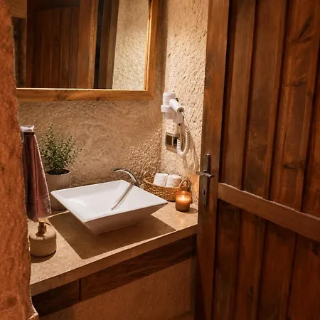 Отель Cappadocia Cave House 3*
