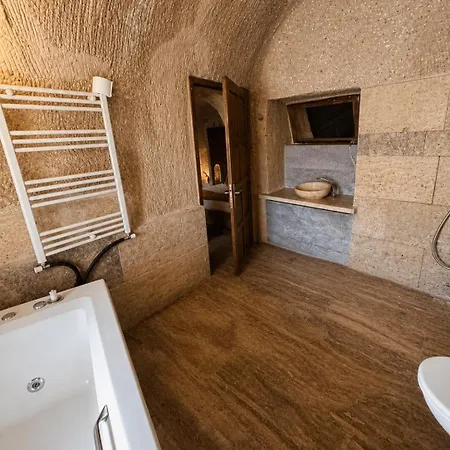 Cappadocia Cave House 3*