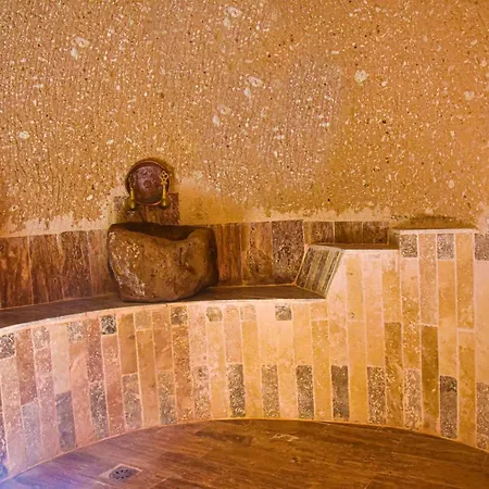Cappadocia Cave House 호텔 어굽