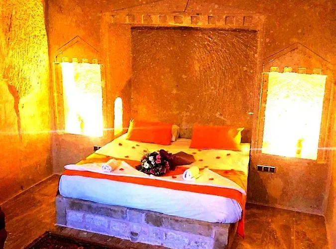 Cappadocia Cave House Hotel 3*