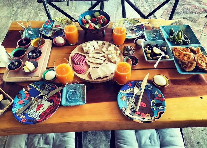 Hotel Cappadocia Cave House 3*