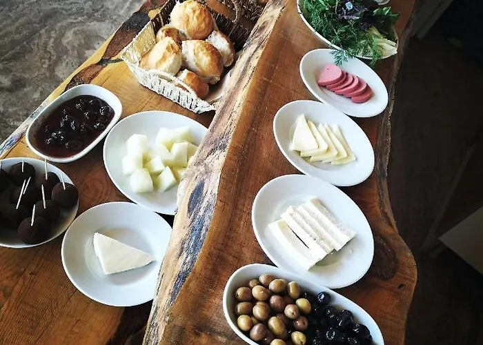 Cappadocia Cave House 3*