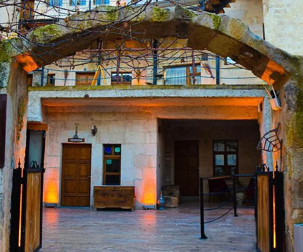 Cappadocia Cave House Hotel 3*
